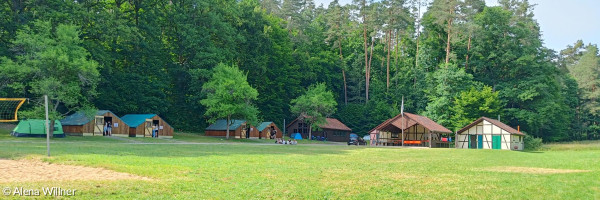 Blick auf den Jugendzeltplatz in Schornweisach